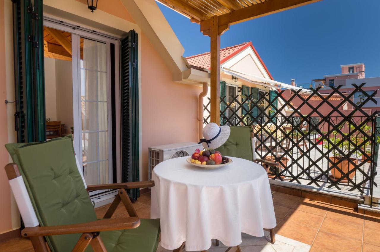 Rouchotas Apartments Argostoli  Exteriör bild