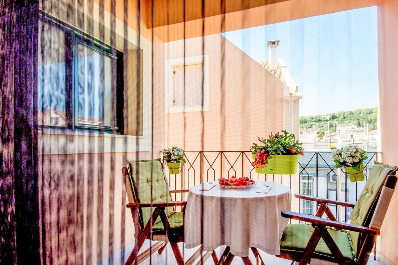 Rouchotas Apartments Argostoli  Exteriör bild